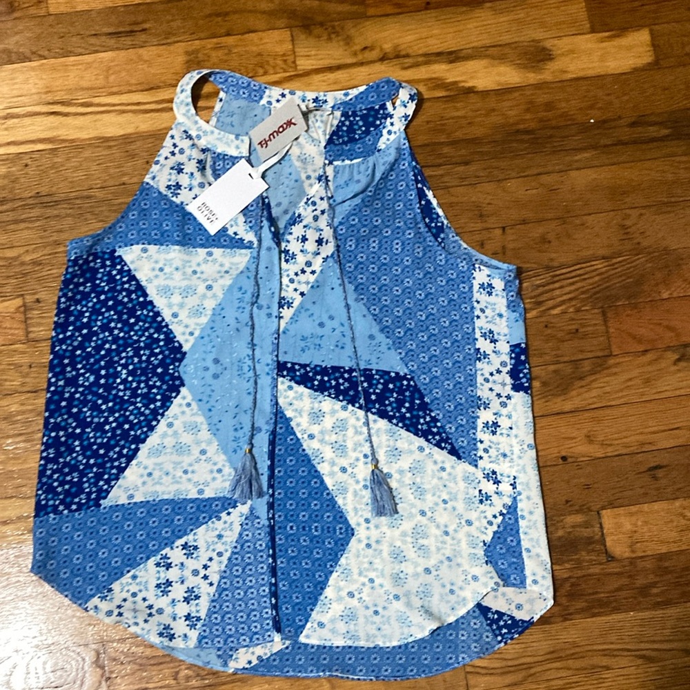 sleeveless dress top  Size Large L NWT grey for shorts or pants